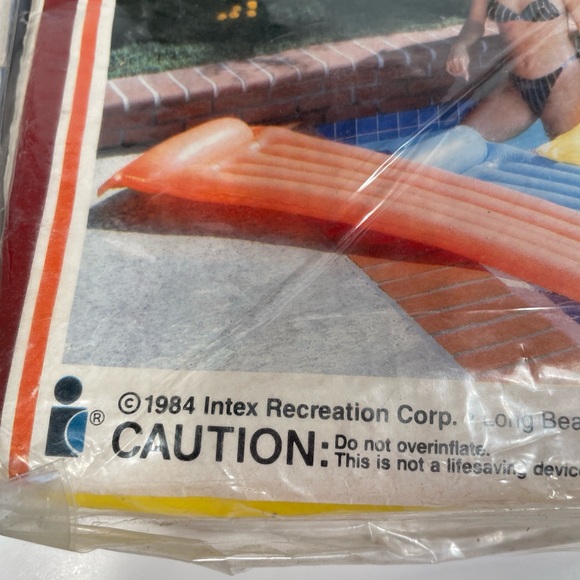VINTAGE 1984 INTEX THE WET SET INFLATABLE POOL AIR MAT 72 x 27" Lot Of 2 - Picture 2 of 8